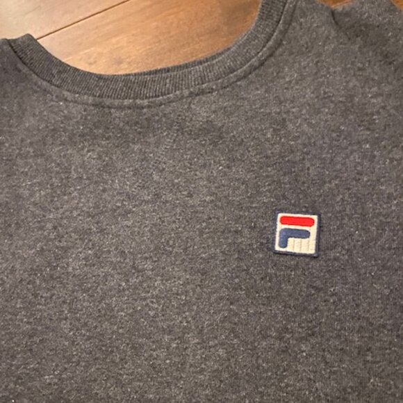 Fila Crewneck - Picture 2 of 2